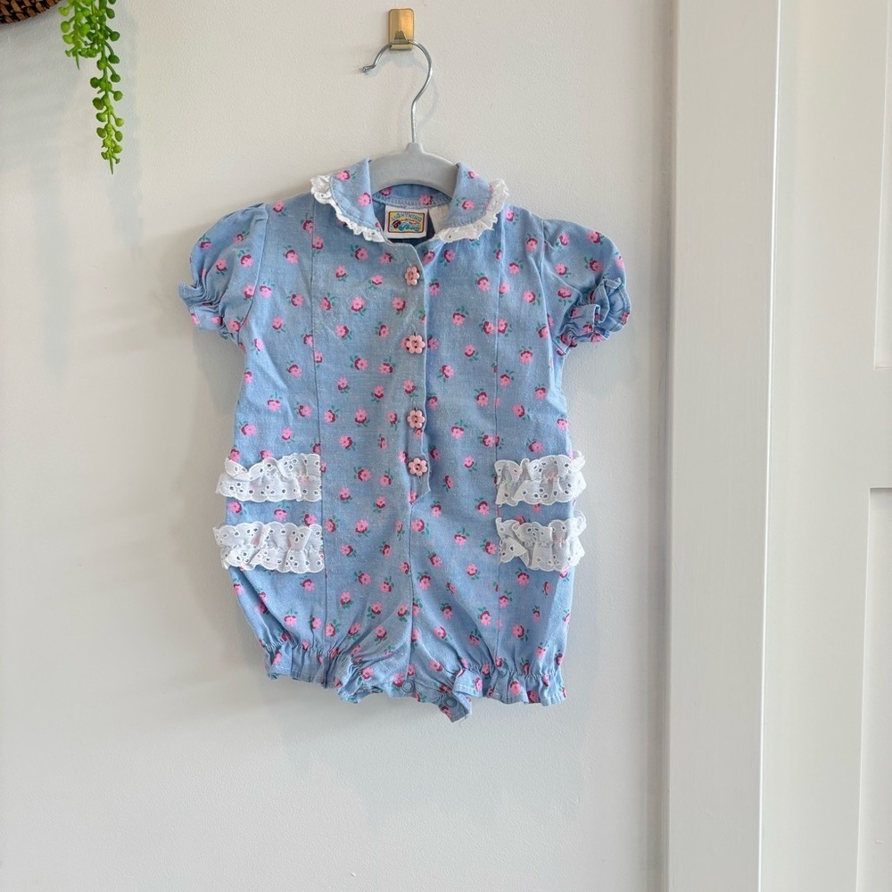 Vintage 80's Lightning Bug Baby Blue Dainty Floral Ruffle Girls Romper 6-9 month